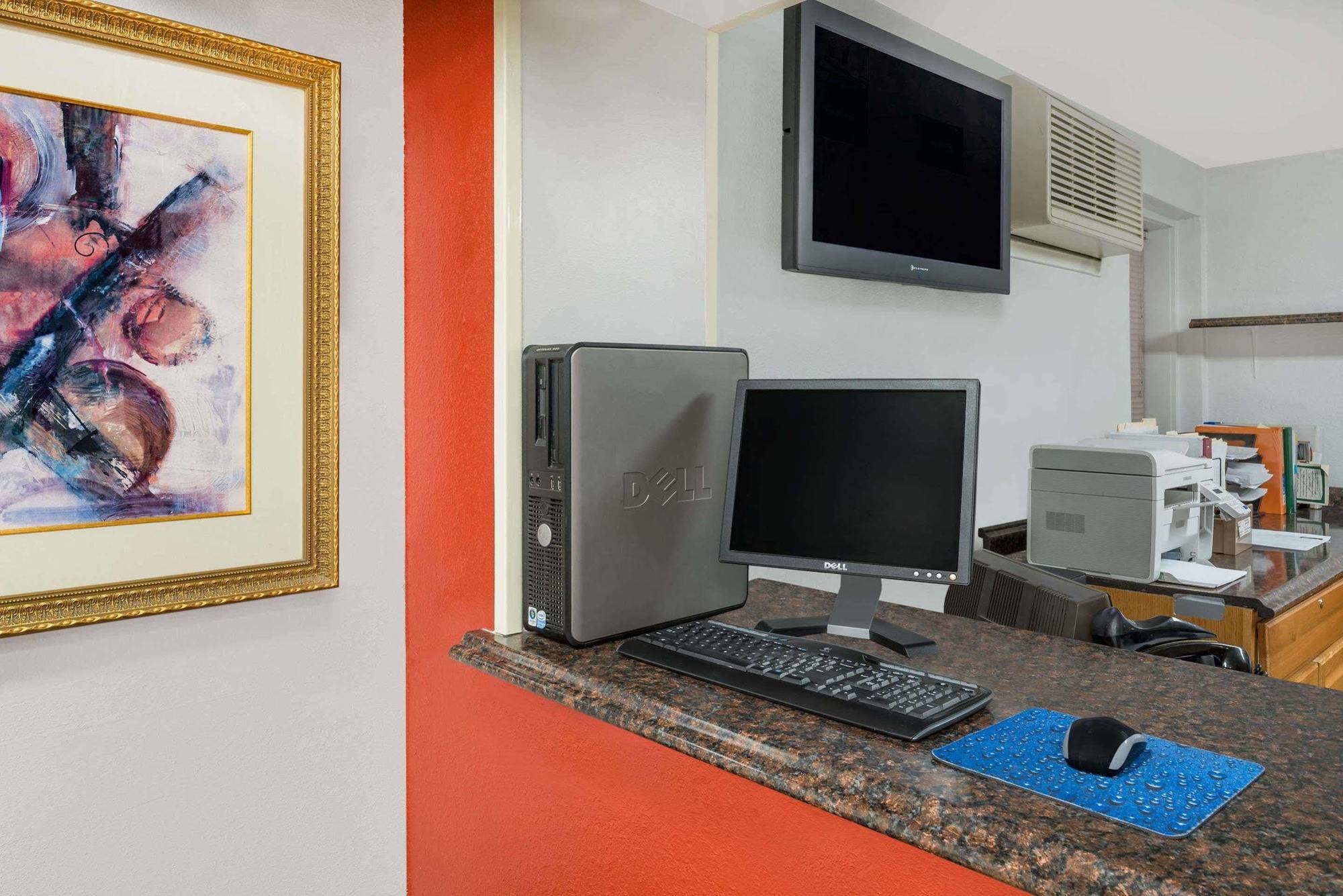 Travelodge By Wyndham Klamath Falls Bagian luar foto