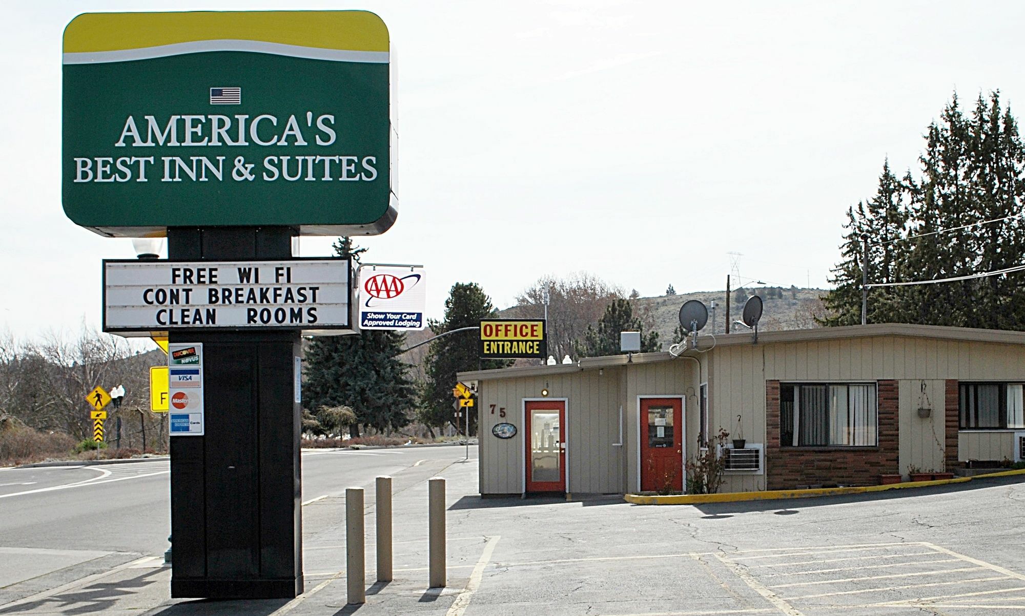 Travelodge By Wyndham Klamath Falls Bagian luar foto